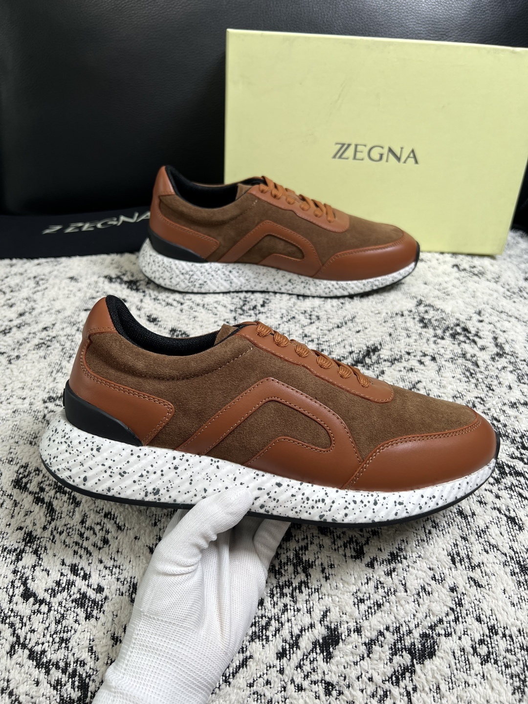 ⚠️只换码不退⚠️   Zegna  高品质  顶级工艺品  杰尼亚  专柜新款原厂配置，意大利进口牛皮面料，进口牛里垫