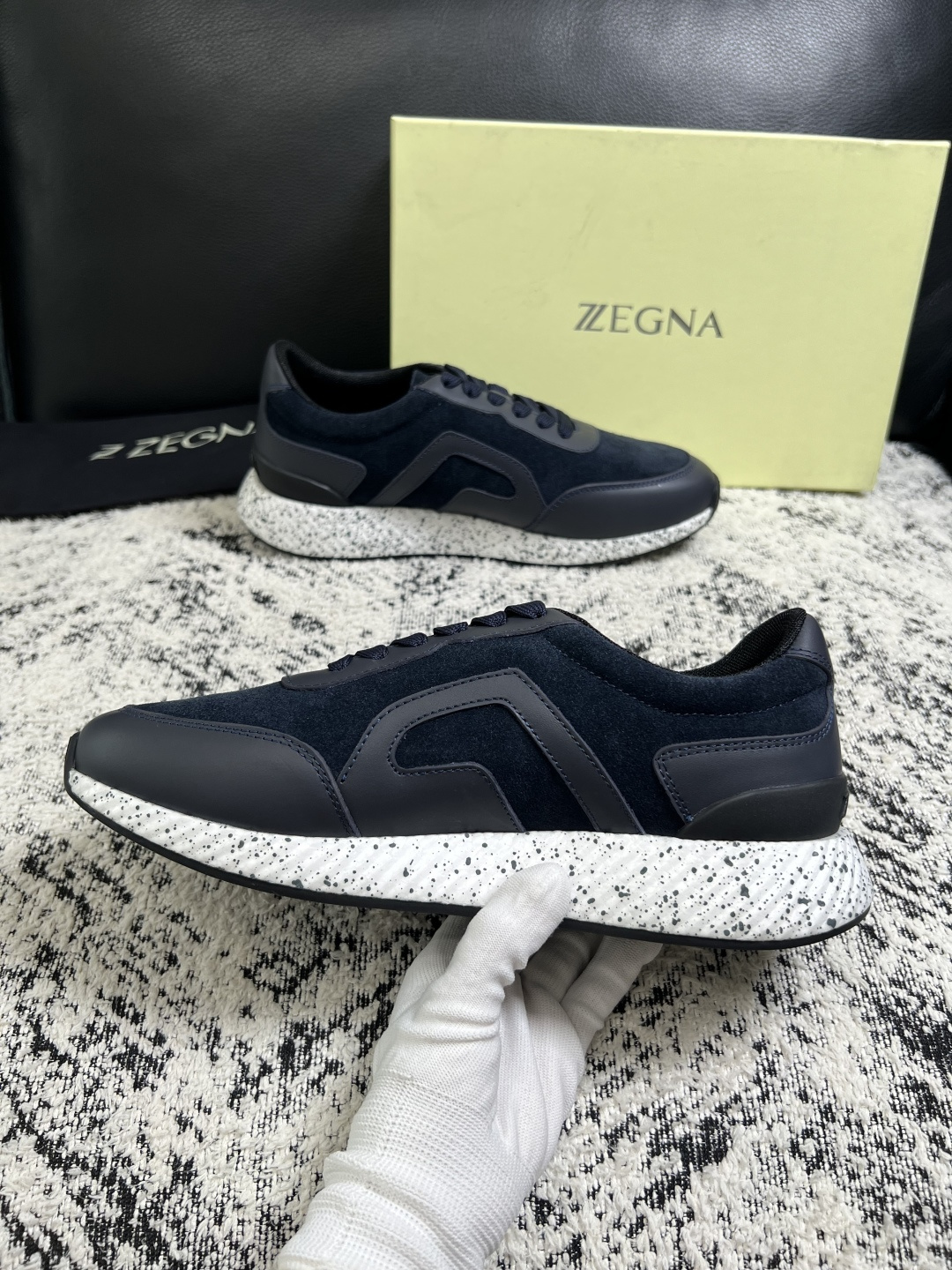 ⚠️只换码不退⚠️   Zegna  高品质  顶级工艺品  杰尼亚  专柜新款原厂配置，意大利进口牛皮面料，进口牛里垫