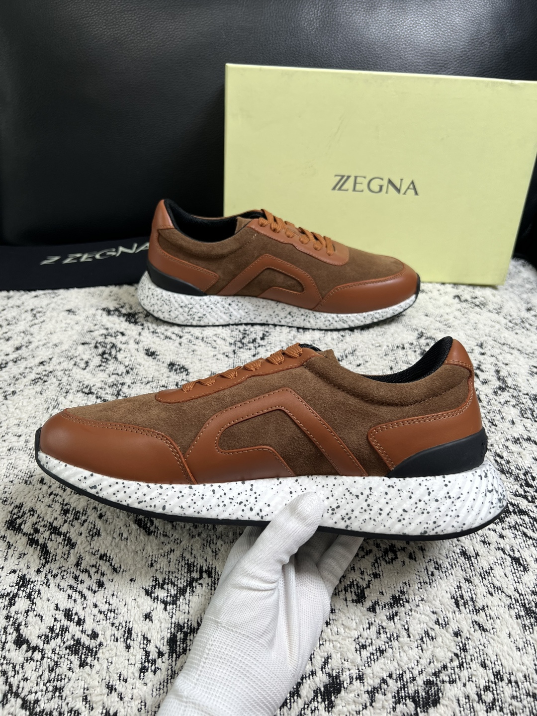 ⚠️只换码不退⚠️   Zegna  高品质  顶级工艺品  杰尼亚  专柜新款原厂配置，意大利进口牛皮面料，进口牛里垫