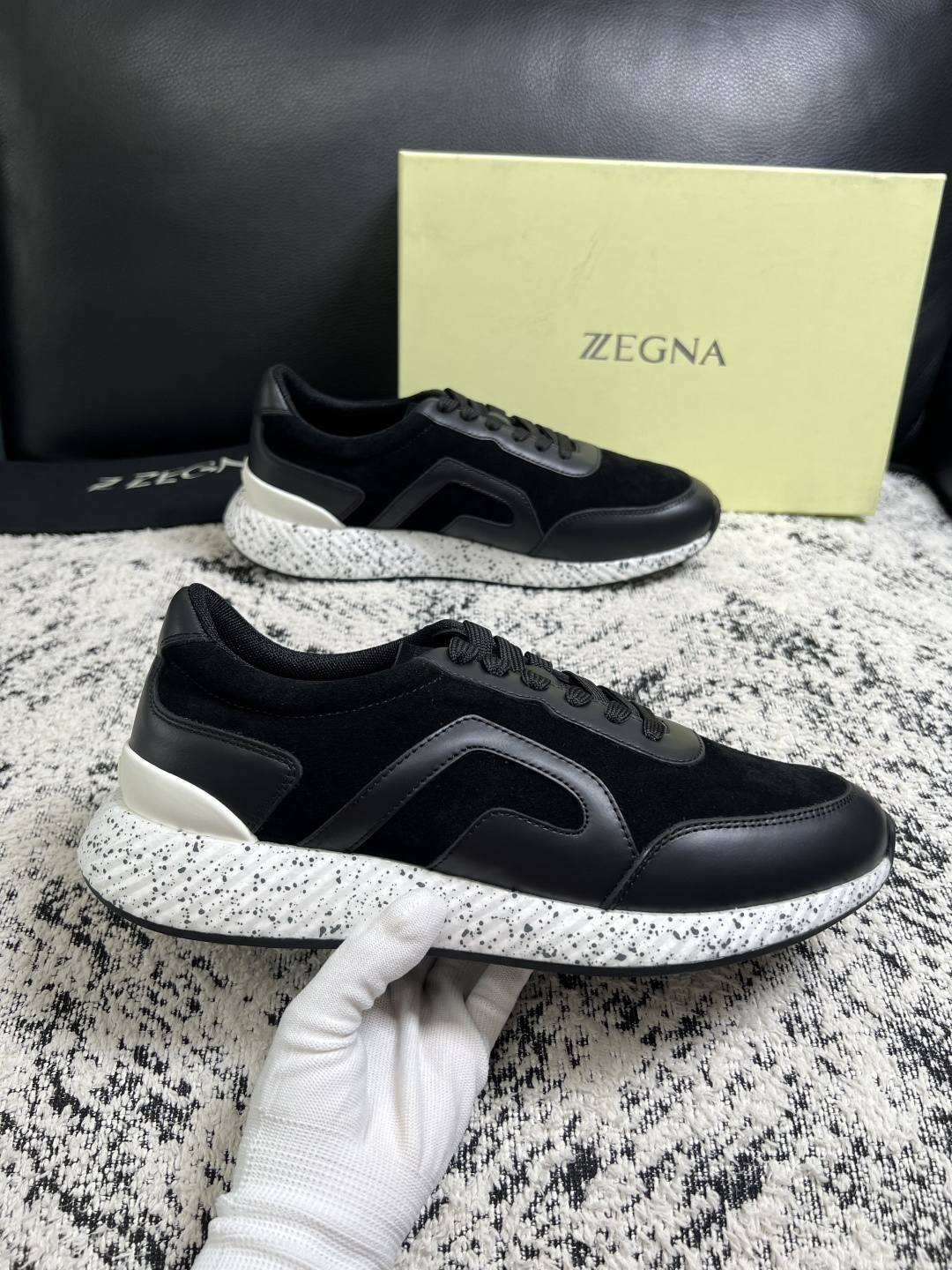 ⚠️只换码不退⚠️   Zegna  高品质  顶级工艺品  杰尼亚  专柜新款原厂配置，意大利进口牛皮面料，进口牛里垫