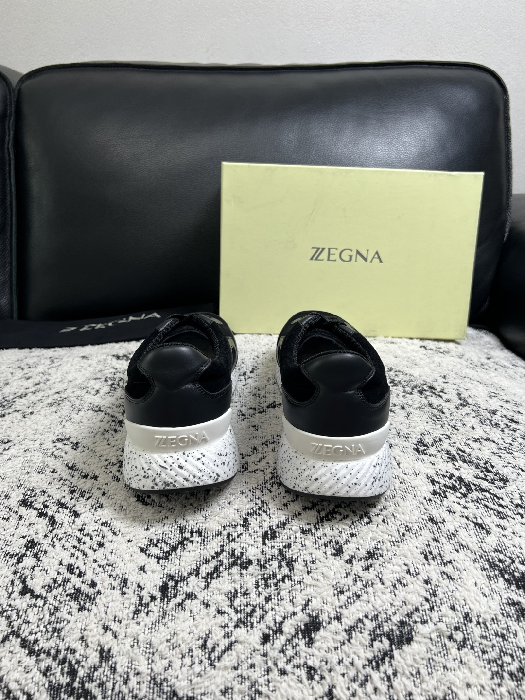 ⚠️只换码不退⚠️   Zegna  高品质  顶级工艺品  杰尼亚  专柜新款原厂配置，意大利进口牛皮面料，进口牛里垫