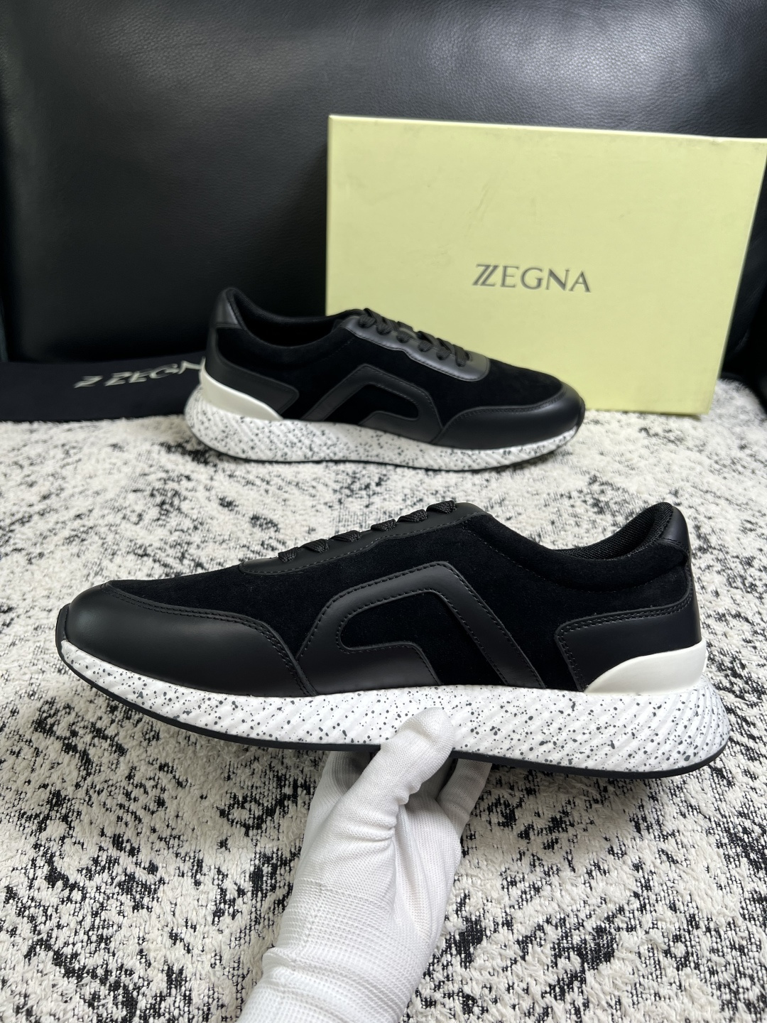 ⚠️只换码不退⚠️   Zegna  高品质  顶级工艺品  杰尼亚  专柜新款原厂配置，意大利进口牛皮面料，进口牛里垫