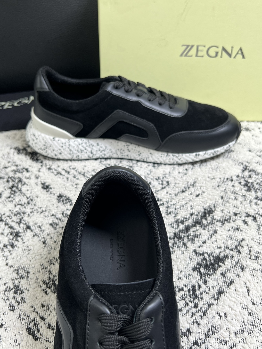 ⚠️只换码不退⚠️   Zegna  高品质  顶级工艺品  杰尼亚  专柜新款原厂配置，意大利进口牛皮面料，进口牛里垫