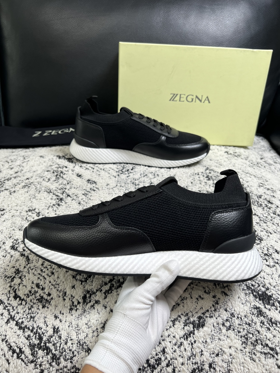 ⚠️只换码不退⚠️   Zegna  高品质  顶级工艺品  杰尼亚  专柜新款原厂配置，意大利进口牛皮面料，进口牛里垫