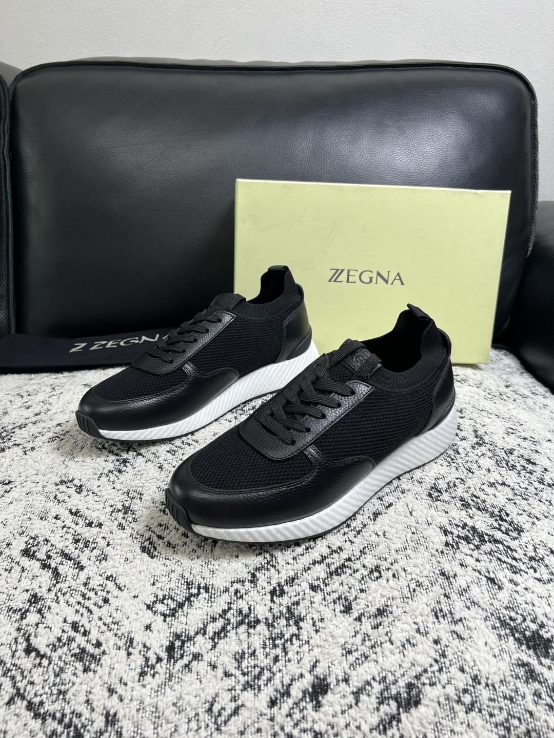 ⚠️只换码不退⚠️   Zegna  高品质  顶级工艺品  杰尼亚  专柜新款原厂配置，意大利进口牛皮面料，进口牛里垫