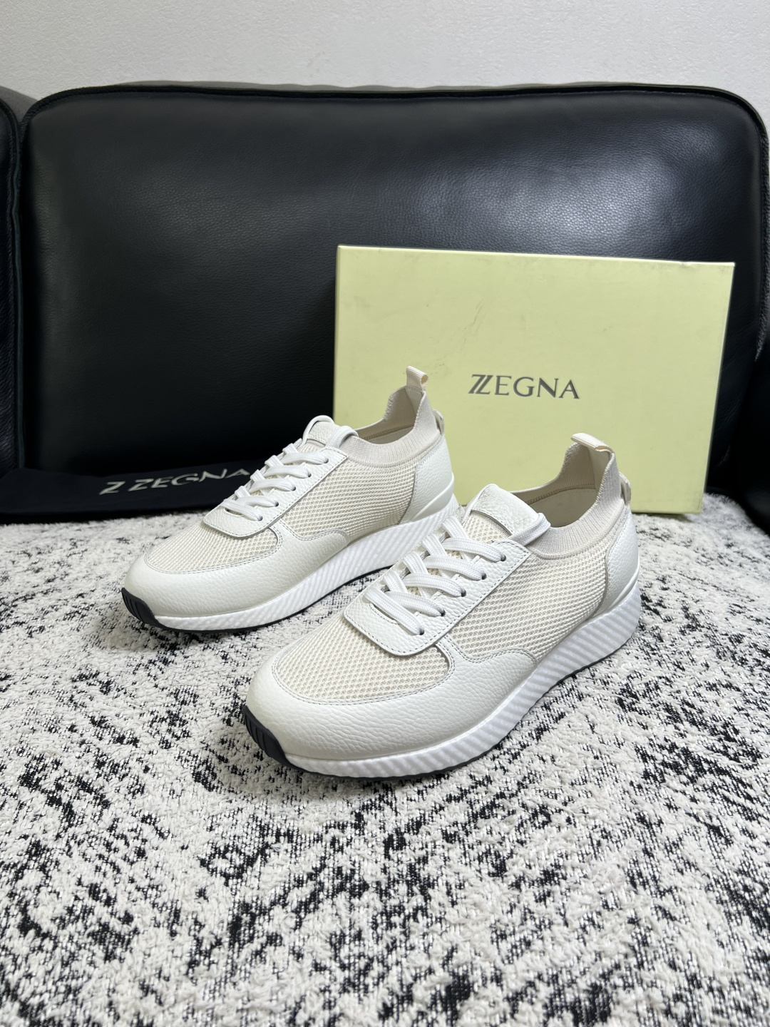 ⚠️只换码不退⚠️   Zegna  高品质  顶级工艺品  杰尼亚  专柜新款原厂配置，意大利进口牛皮面料，进口牛里垫