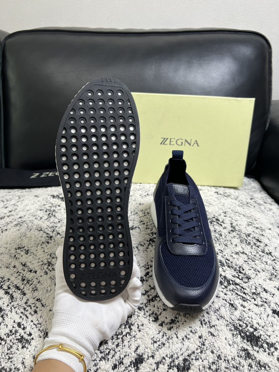 ⚠️只换码不退⚠️   Zegna  高品质  顶级工艺品  杰尼亚  专柜新款原厂配置，意大利进口牛皮面料，进口牛里垫