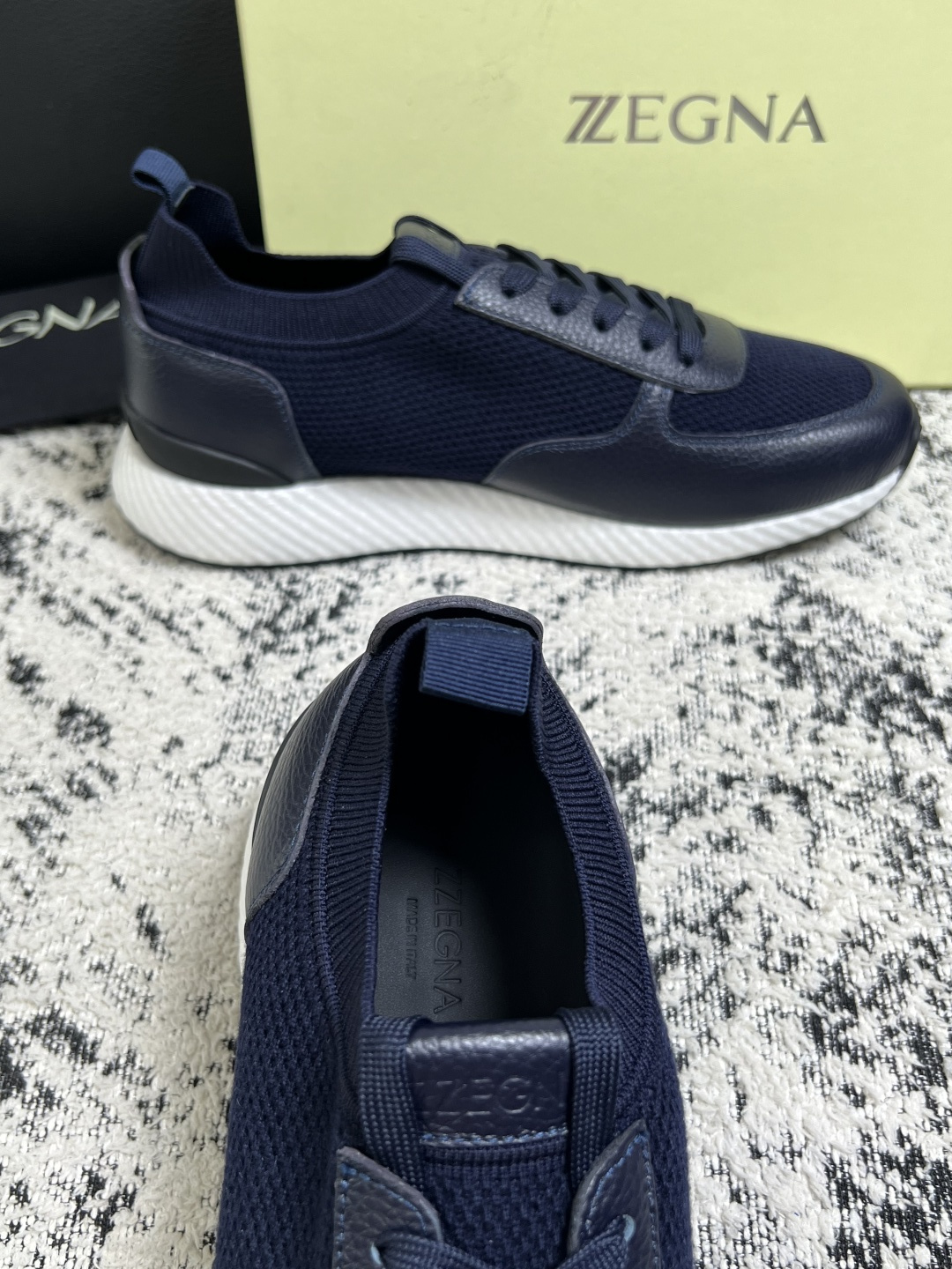 ⚠️只换码不退⚠️   Zegna  高品质  顶级工艺品  杰尼亚  专柜新款原厂配置，意大利进口牛皮面料，进口牛里垫