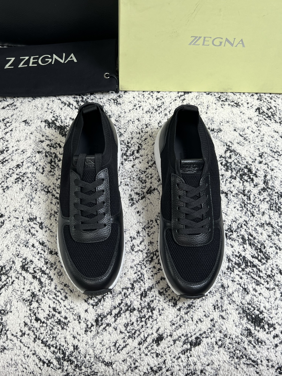 ⚠️只换码不退⚠️   Zegna  高品质  顶级工艺品  杰尼亚  专柜新款原厂配置，意大利进口牛皮面料，进口牛里垫