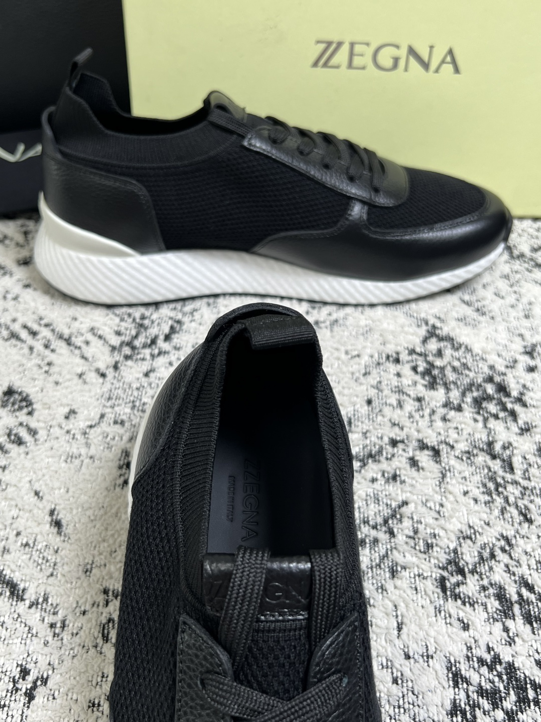 ⚠️只换码不退⚠️   Zegna  高品质  顶级工艺品  杰尼亚  专柜新款原厂配置，意大利进口牛皮面料，进口牛里垫
