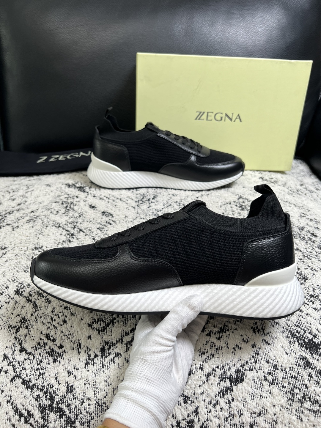 ⚠️只换码不退⚠️   Zegna  高品质  顶级工艺品  杰尼亚  专柜新款原厂配置，意大利进口牛皮面料，进口牛里垫