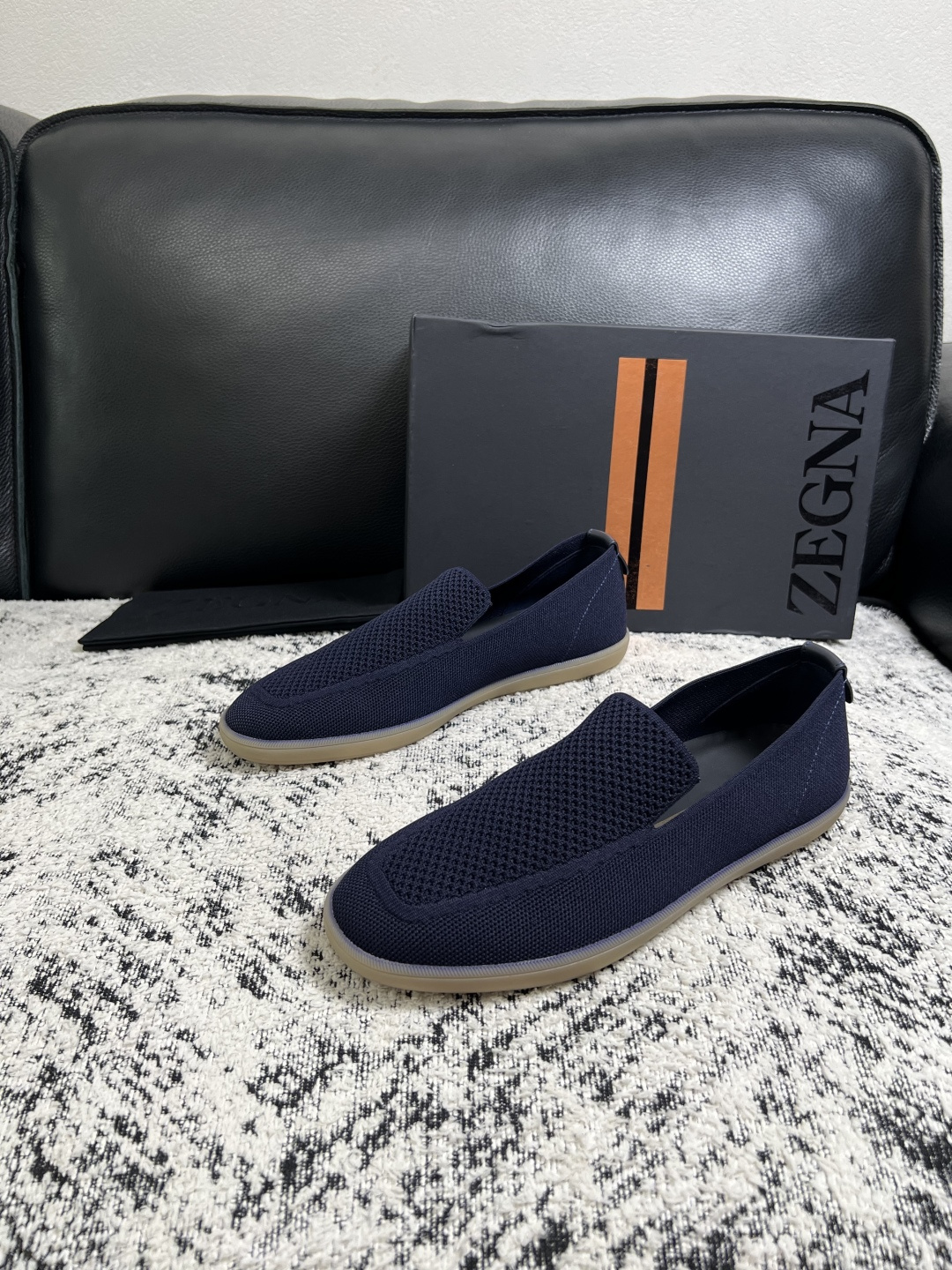 ⚠️只换码不退⚠️   Zegna  高品质  顶级工艺品  杰尼亚  专柜新款原厂配置，意大利进口牛皮面料，进口牛里垫