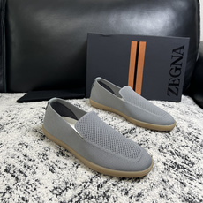 ⚠️只换码不退⚠️ Zegna 高品质 顶级工艺品 杰尼亚 专柜新款原厂配置,意大利进口牛皮面料,进口牛里垫 ⚠️只换码不退⚠️ Zegna 高品质 顶级工艺品 杰尼亚 专柜新款原厂配置,意大利进口牛皮面料,进口牛里垫