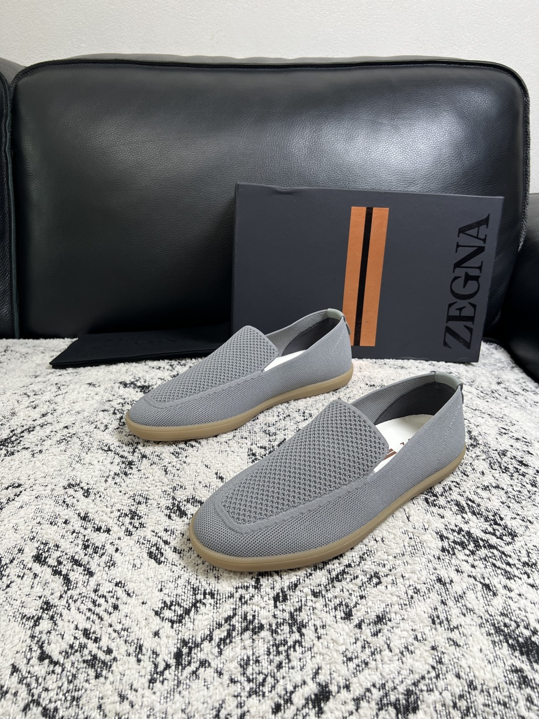 ⚠️只换码不退⚠️   Zegna  高品质  顶级工艺品  杰尼亚  专柜新款原厂配置，意大利进口牛皮面料，进口牛里垫