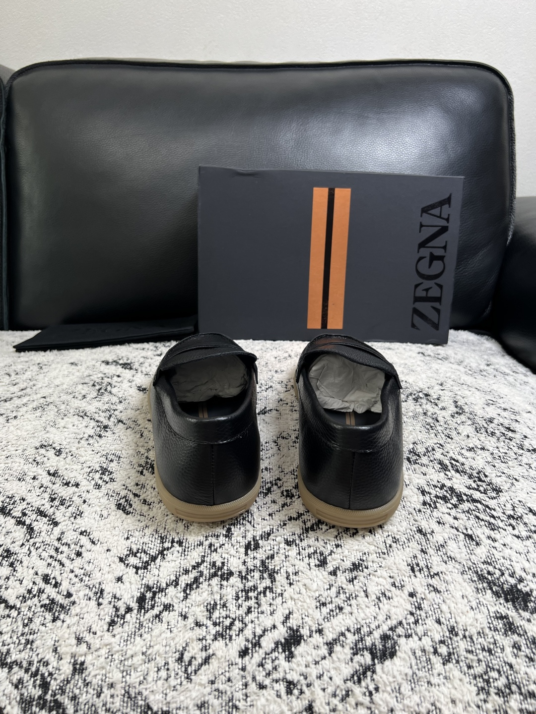 ⚠️只换码不退⚠️   Zegna  高品质  顶级工艺品  杰尼亚  专柜新款原厂配置，意大利进口牛皮面料，进口牛里垫