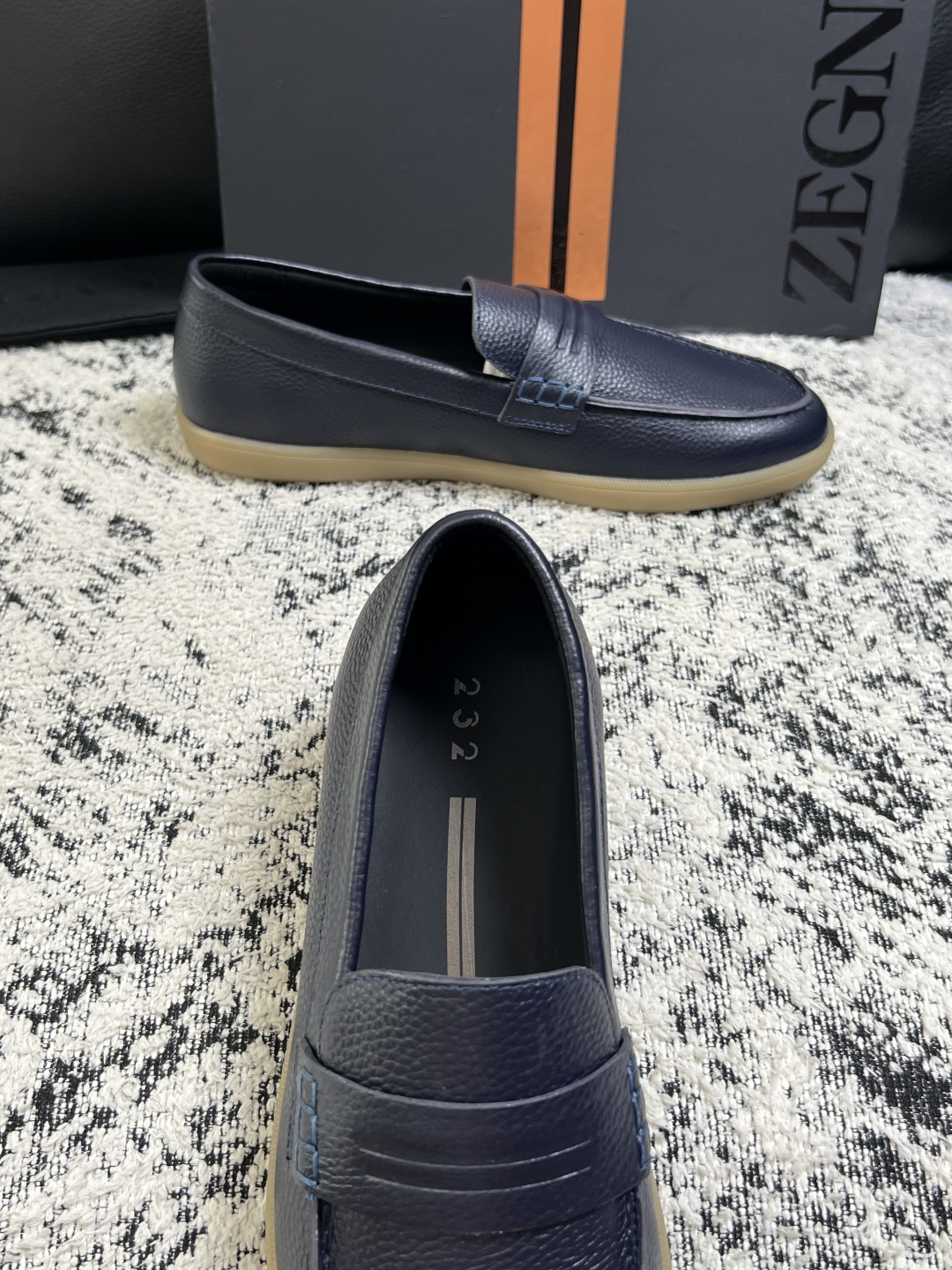 ⚠️只换码不退⚠️   Zegna  高品质  顶级工艺品  杰尼亚  专柜新款原厂配置，意大利进口牛皮面料，进口牛里垫