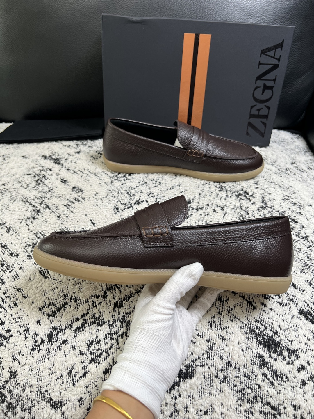 ⚠️只换码不退⚠️   Zegna  高品质  顶级工艺品  杰尼亚  专柜新款原厂配置，意大利进口牛皮面料，进口牛里垫