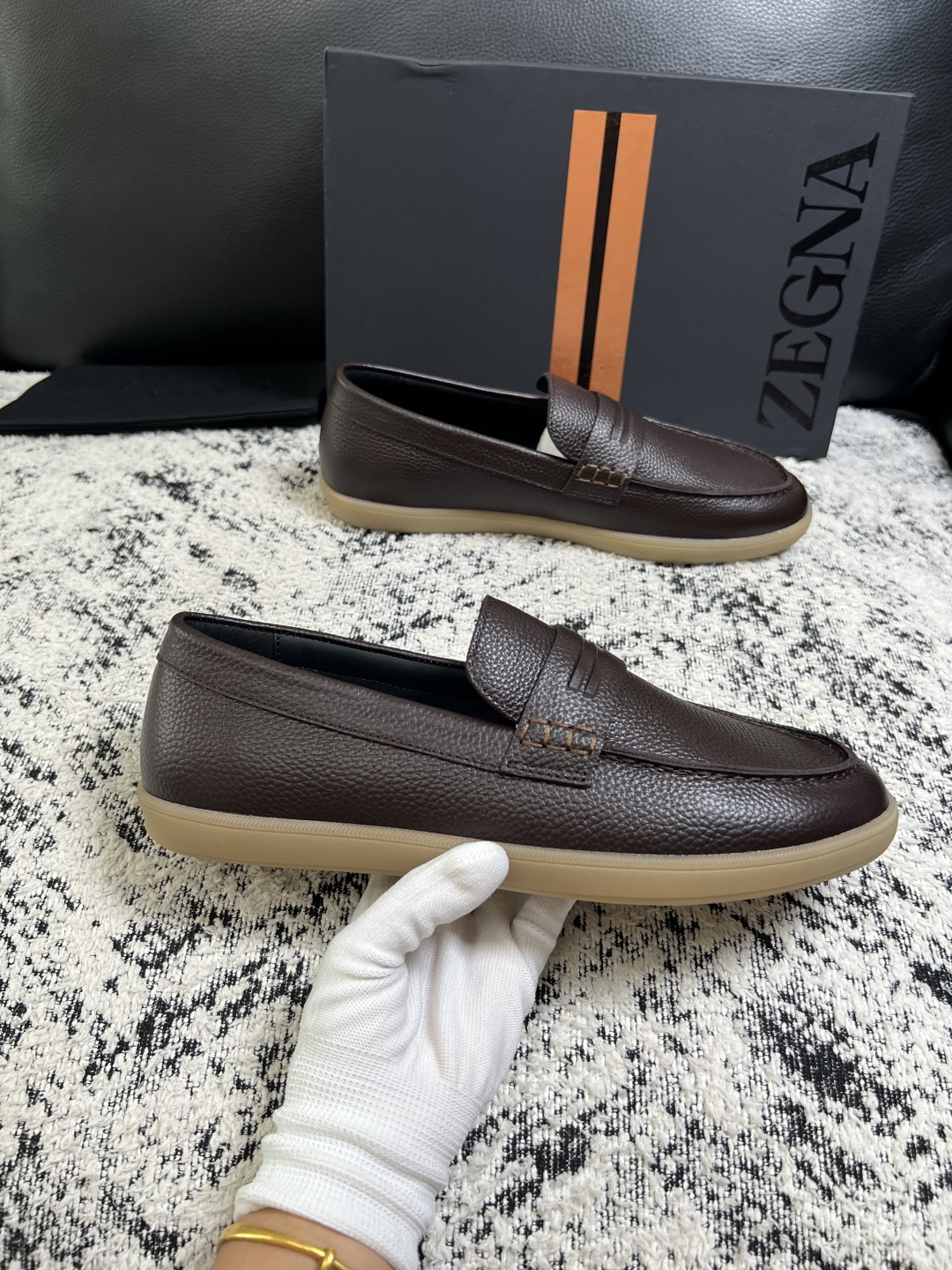 ⚠️只换码不退⚠️   Zegna  高品质  顶级工艺品  杰尼亚  专柜新款原厂配置，意大利进口牛皮面料，进口牛里垫