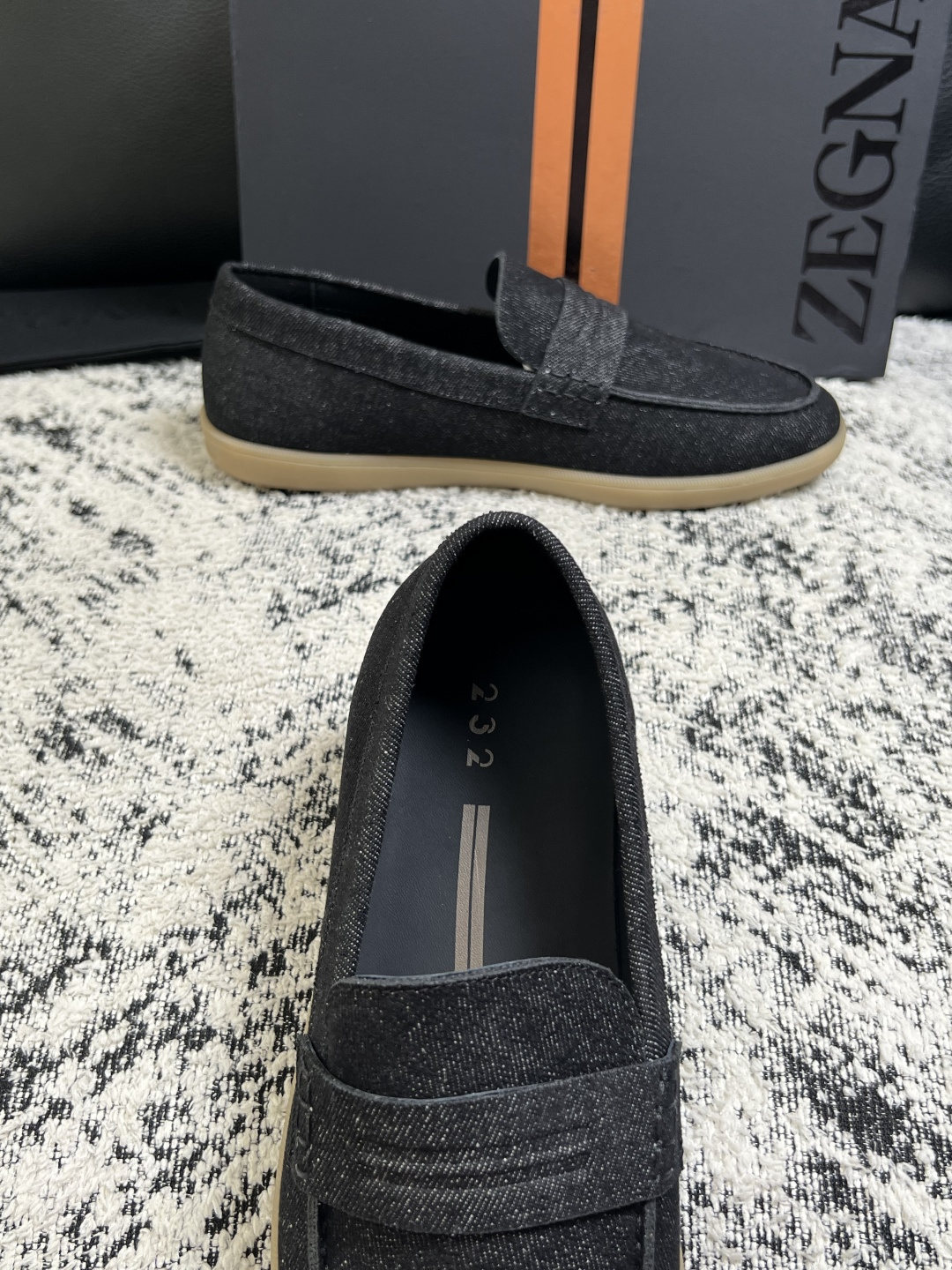 ⚠️只换码不退⚠️   Zegna  高品质  顶级工艺品  杰尼亚  专柜新款原厂配置，意大利进口牛皮面料，进口牛里垫