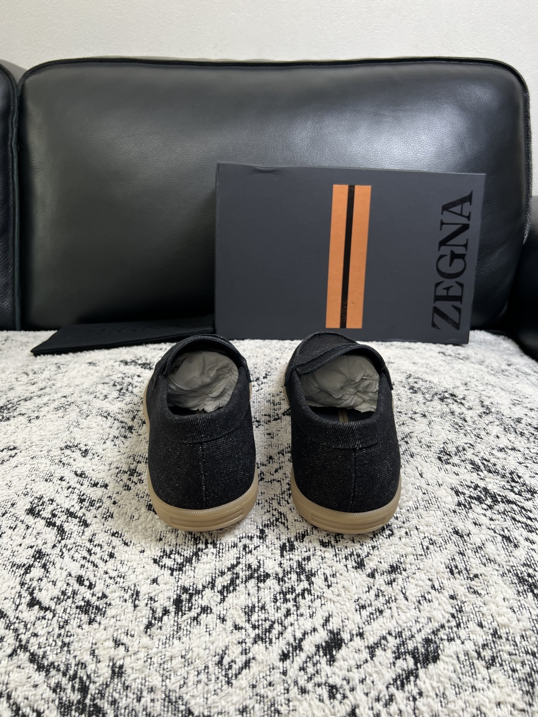 ⚠️只换码不退⚠️   Zegna  高品质  顶级工艺品  杰尼亚  专柜新款原厂配置，意大利进口牛皮面料，进口牛里垫