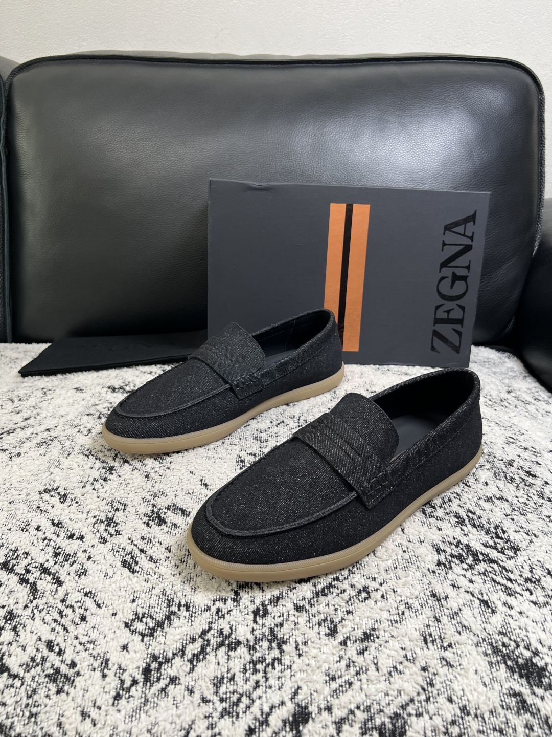 ⚠️只换码不退⚠️   Zegna  高品质  顶级工艺品  杰尼亚  专柜新款原厂配置，意大利进口牛皮面料，进口牛里垫