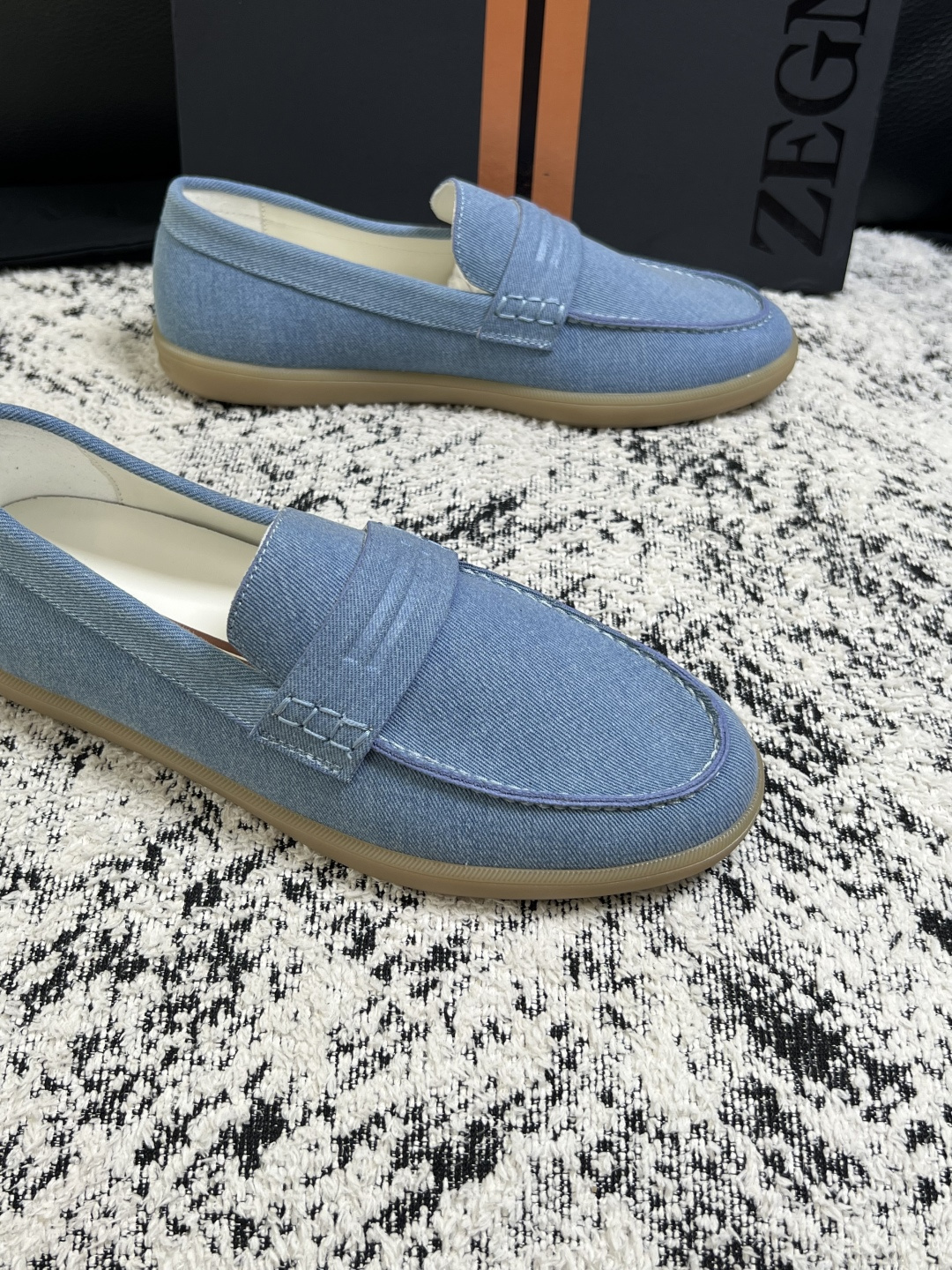 ⚠️只换码不退⚠️   Zegna  高品质  顶级工艺品  杰尼亚  专柜新款原厂配置，意大利进口牛皮面料，进口牛里垫