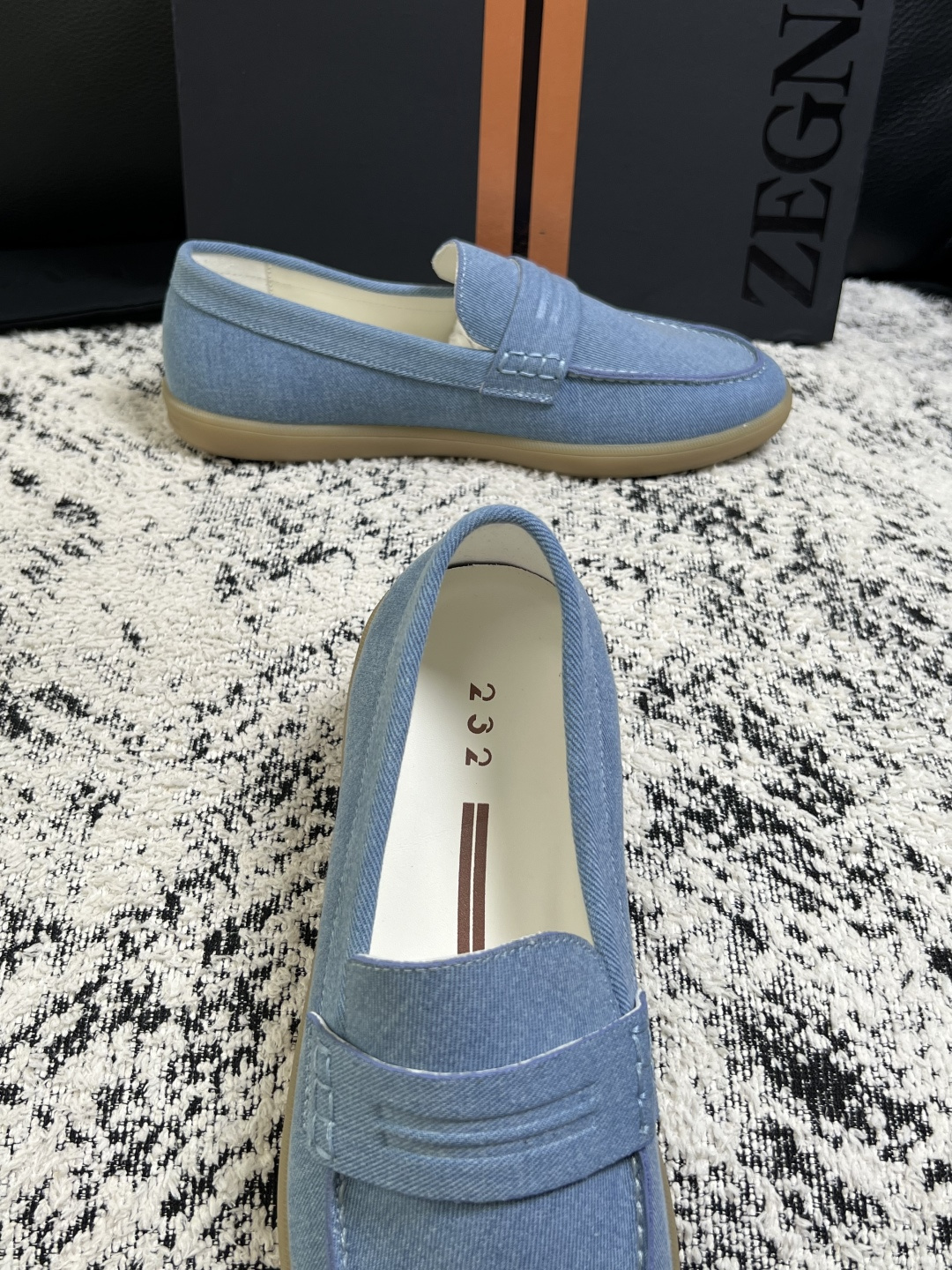 ⚠️只换码不退⚠️   Zegna  高品质  顶级工艺品  杰尼亚  专柜新款原厂配置，意大利进口牛皮面料，进口牛里垫
