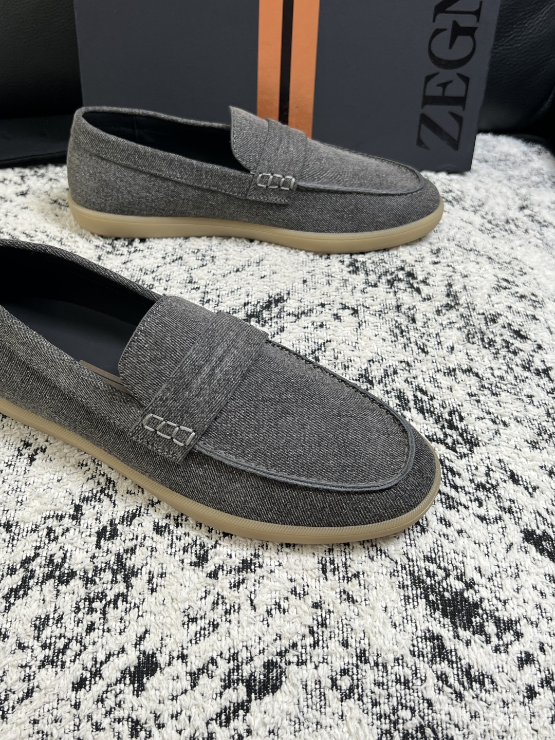 ⚠️只换码不退⚠️   Zegna  高品质  顶级工艺品  杰尼亚  专柜新款原厂配置，意大利进口牛皮面料，进口牛里垫