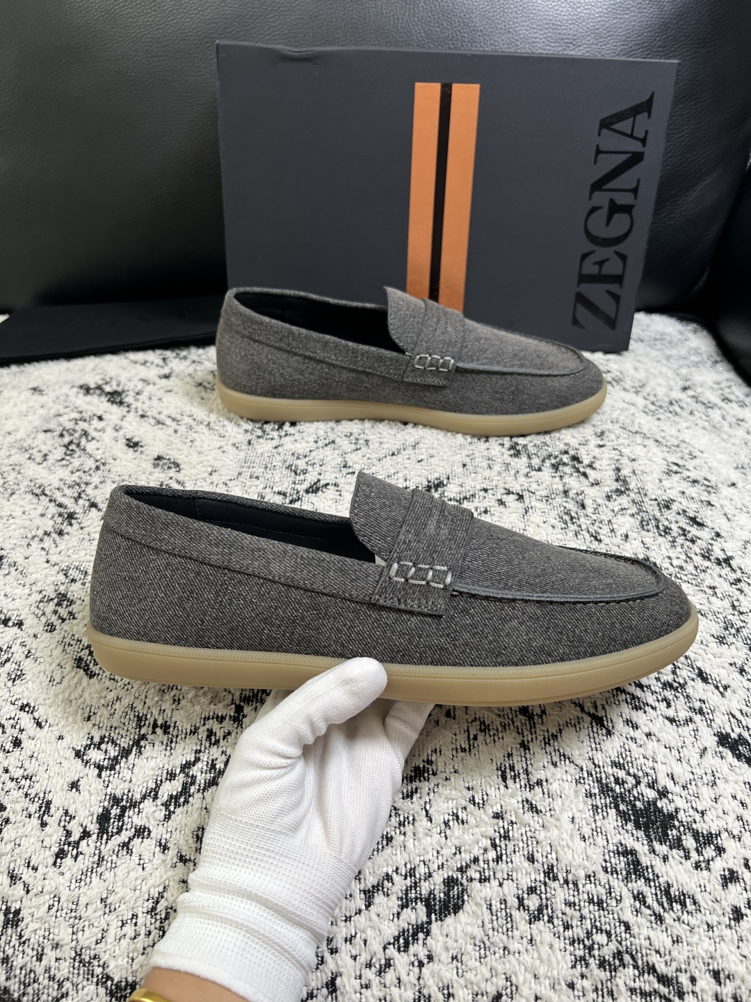 ⚠️只换码不退⚠️   Zegna  高品质  顶级工艺品  杰尼亚  专柜新款原厂配置，意大利进口牛皮面料，进口牛里垫