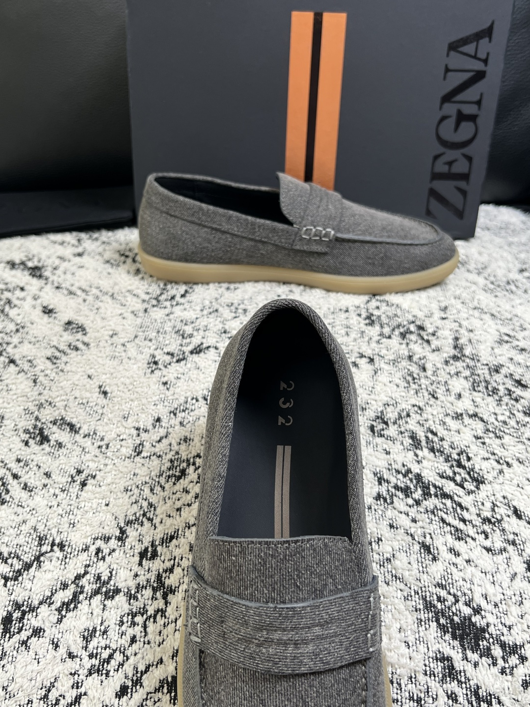 ⚠️只换码不退⚠️   Zegna  高品质  顶级工艺品  杰尼亚  专柜新款原厂配置，意大利进口牛皮面料，进口牛里垫