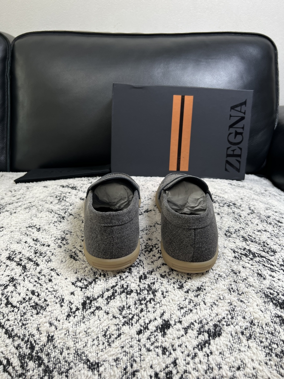 ⚠️只换码不退⚠️   Zegna  高品质  顶级工艺品  杰尼亚  专柜新款原厂配置，意大利进口牛皮面料，进口牛里垫