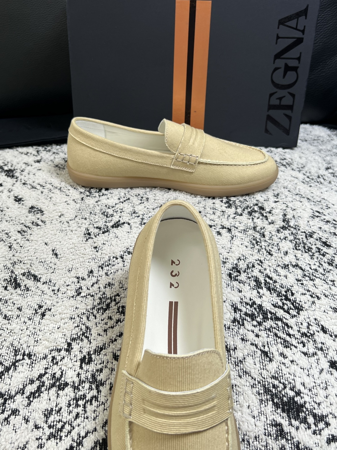 ⚠️只换码不退⚠️   Zegna  高品质  顶级工艺品  杰尼亚  专柜新款原厂配置，意大利进口牛皮面料，进口牛里垫