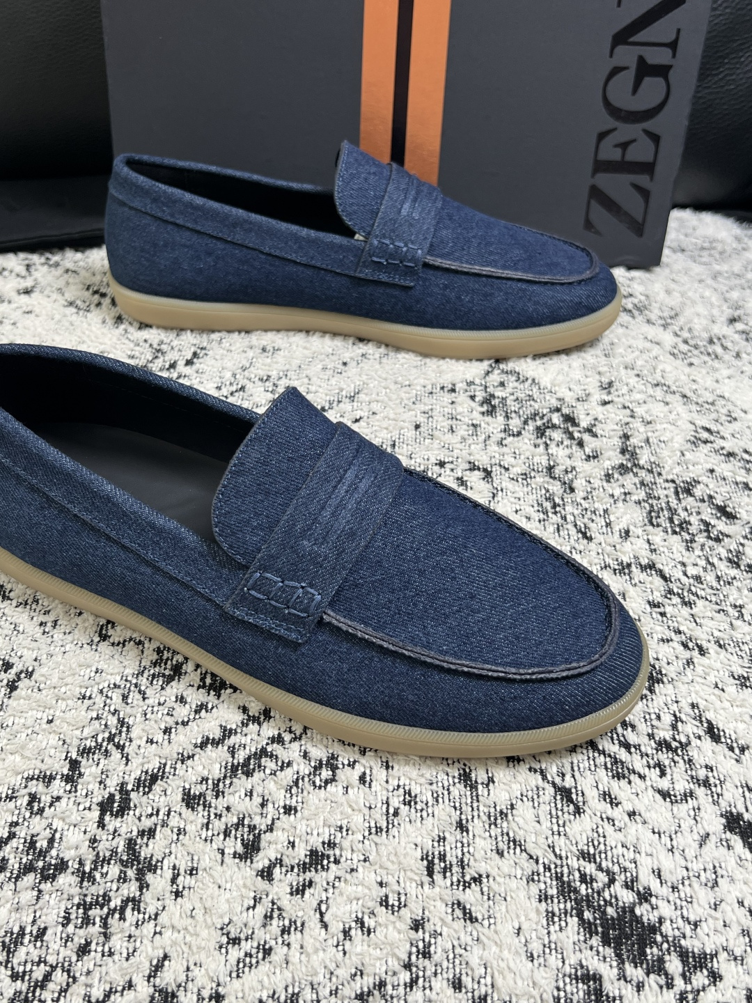 ⚠️只换码不退⚠️   Zegna  高品质  顶级工艺品  杰尼亚  专柜新款原厂配置，意大利进口牛皮面料，进口牛里垫