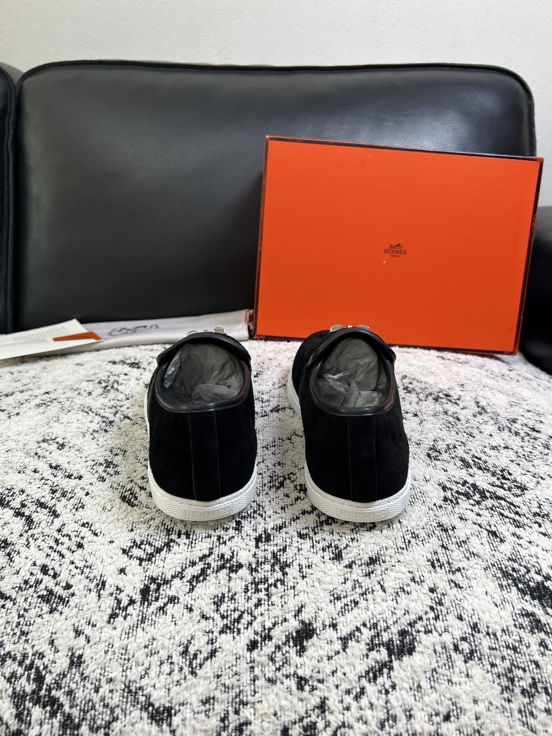 Hermes  高品质  顶级工艺品  爱马仕 专柜同步发售原厂配置，意大利进口原版牛皮面料，高品质拼接工艺，全进口水染
