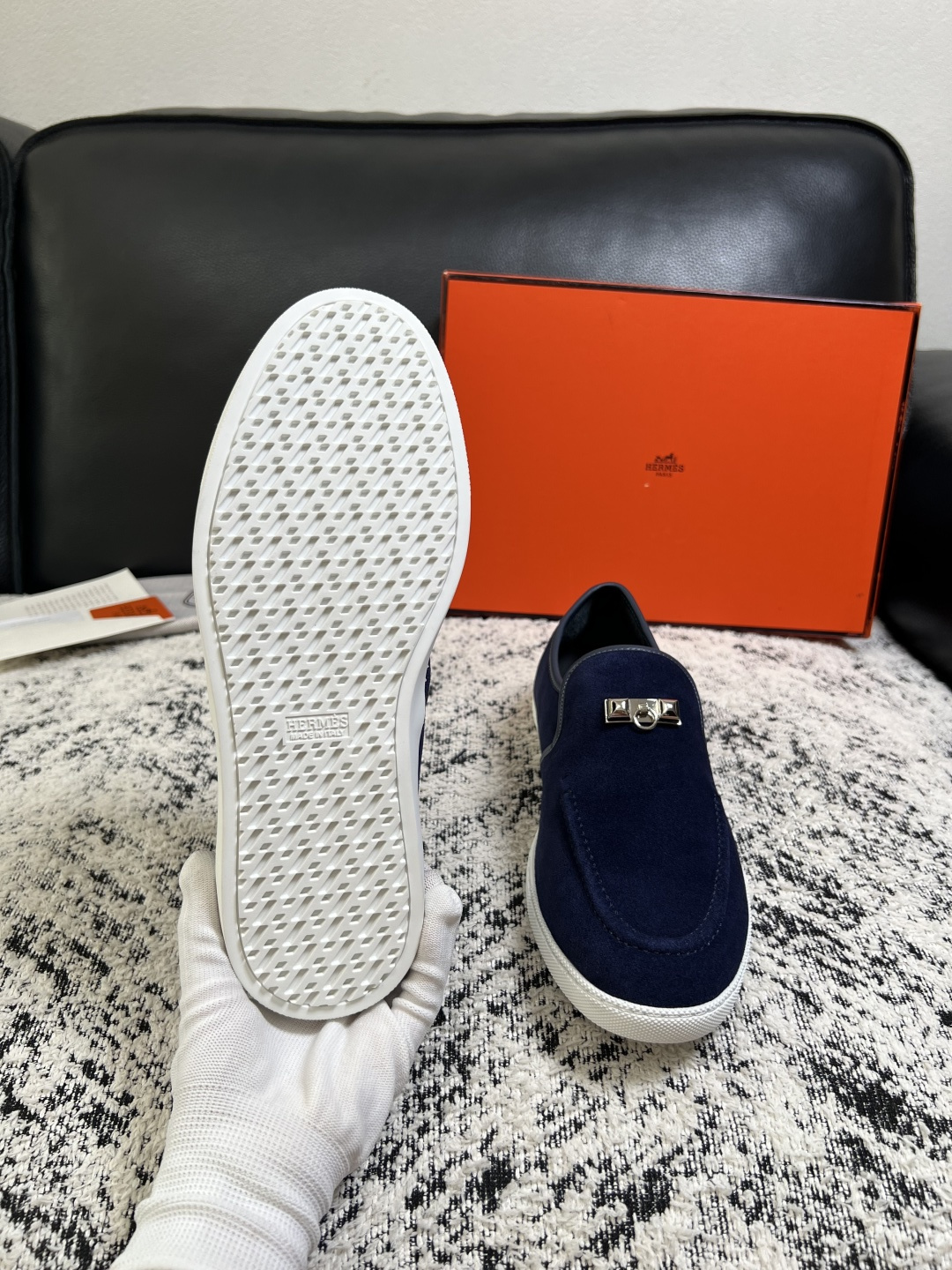 Hermes  高品质  顶级工艺品  爱马仕 专柜同步发售原厂配置，意大利进口原版牛皮面料，高品质拼接工艺，全进口水染