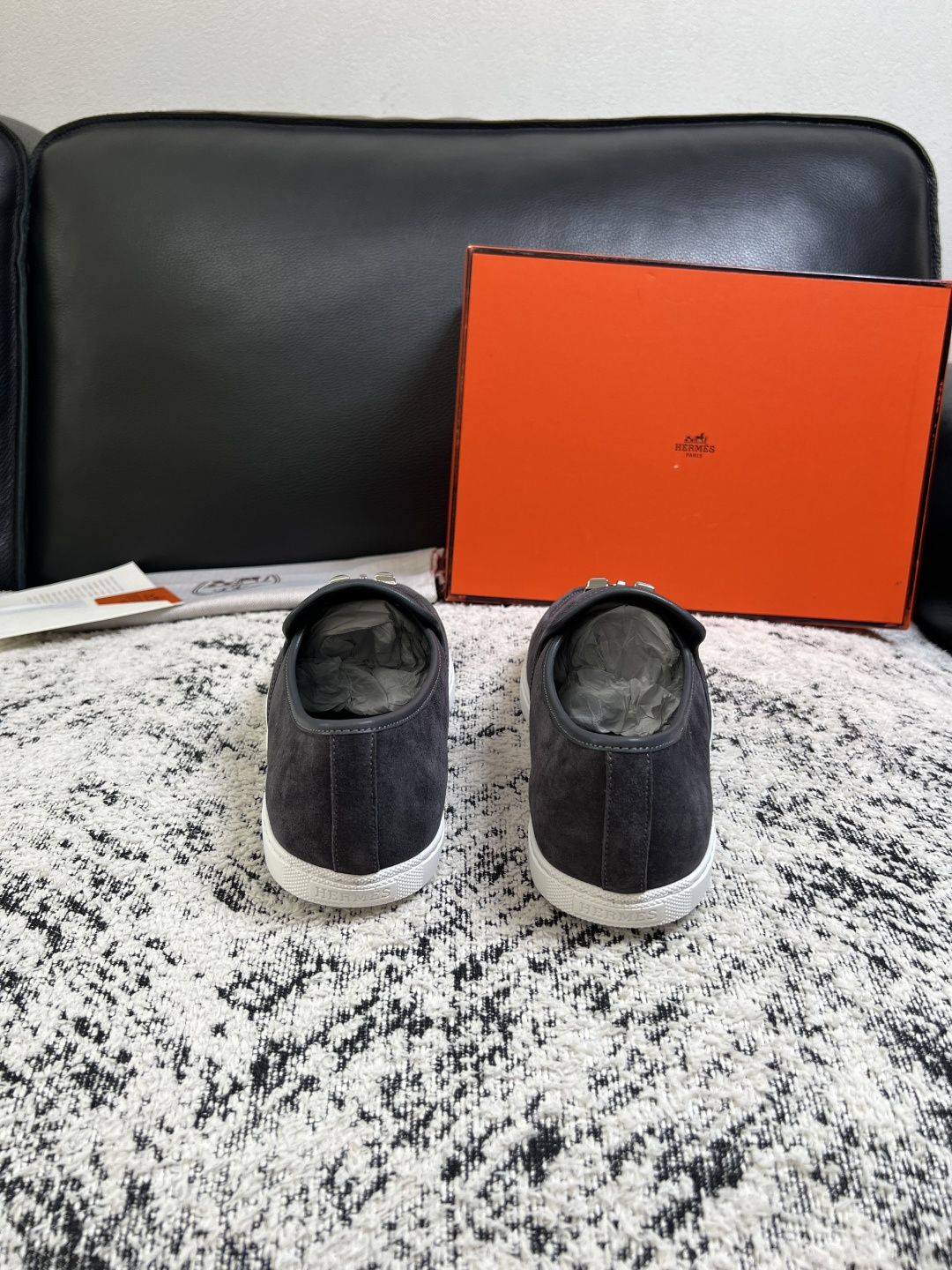 Hermes  高品质  顶级工艺品  爱马仕 专柜同步发售原厂配置，意大利进口原版牛皮面料，高品质拼接工艺，全进口水染