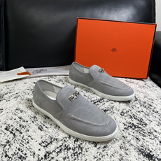 Hermes 高品质 顶级工艺品 爱马仕 专柜同步发售原厂配置,意大利进口原版牛皮面料,高品质拼接工艺,全进口水染 Hermes 高品质 顶级工艺品 爱马仕 专柜同步发售原厂配置,意大利进口原版牛皮面料,高品质拼接工艺,全进口水染