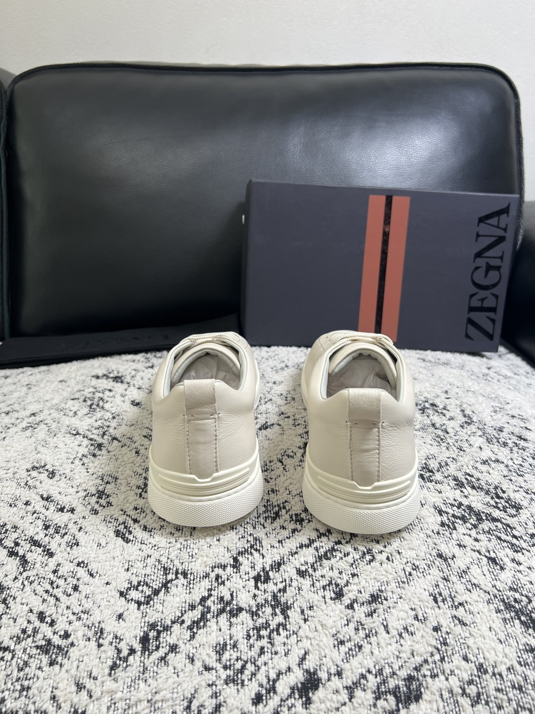 ⚠️只换码不退⚠️   Zegna  高品质  顶级工艺品  杰尼亚  专柜新款原厂配置，意大利进口牛皮面料，进口牛里垫