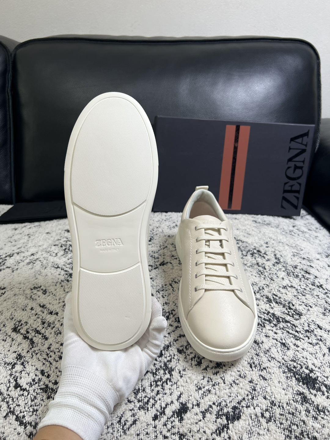 ⚠️只换码不退⚠️   Zegna  高品质  顶级工艺品  杰尼亚  专柜新款原厂配置，意大利进口牛皮面料，进口牛里垫