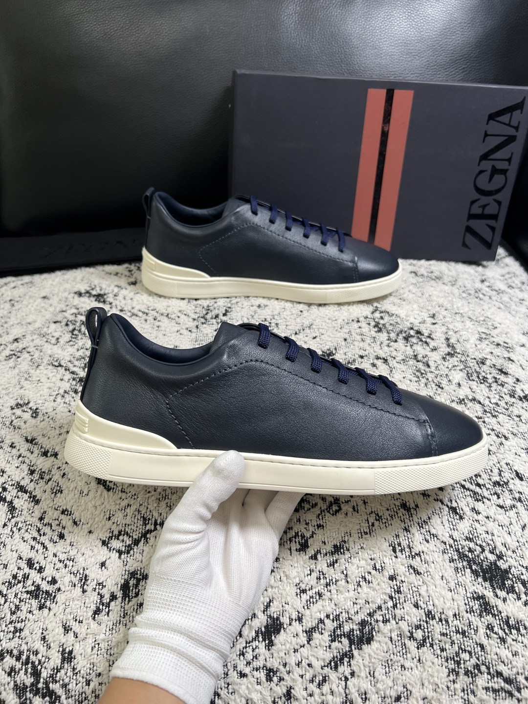 ⚠️只换码不退⚠️   Zegna  高品质  顶级工艺品  杰尼亚  专柜新款原厂配置，意大利进口牛皮面料，进口牛里垫