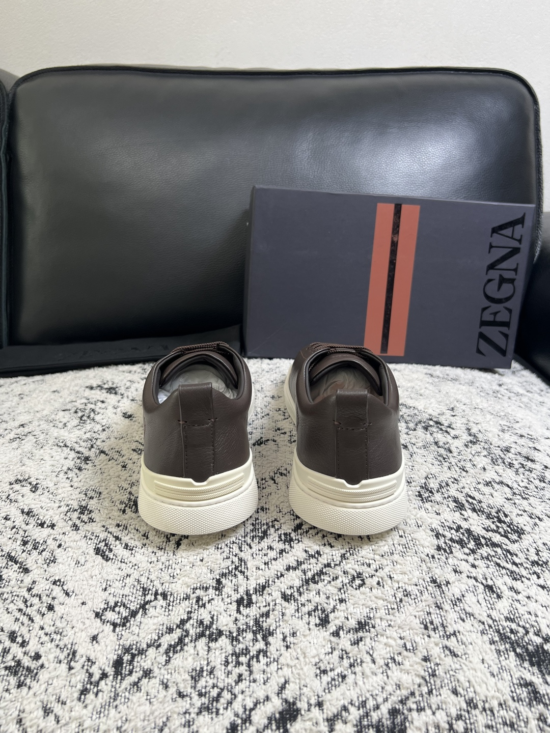 ⚠️只换码不退⚠️   Zegna  高品质  顶级工艺品  杰尼亚  专柜新款原厂配置，意大利进口牛皮面料，进口牛里垫
