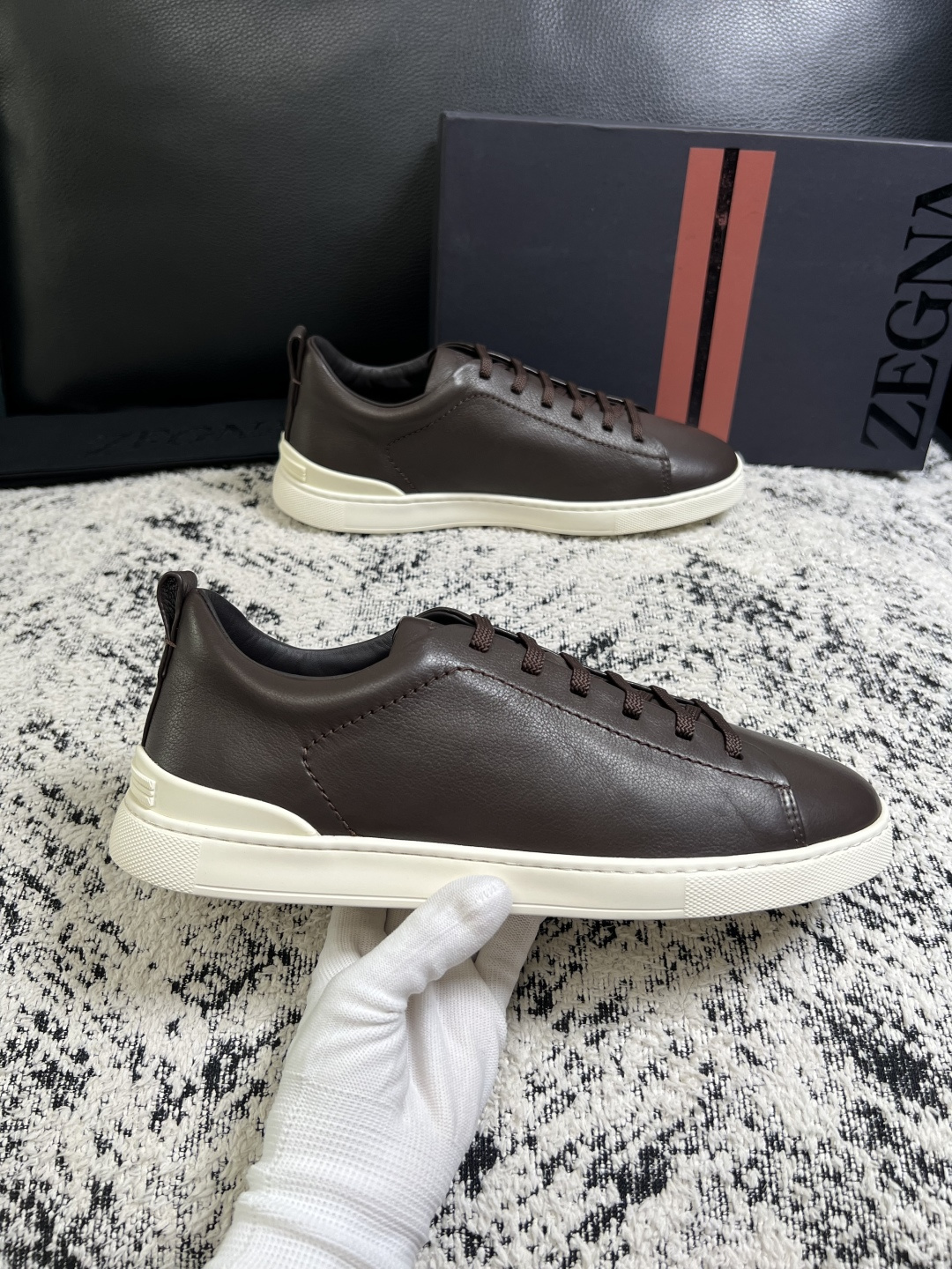 ⚠️只换码不退⚠️   Zegna  高品质  顶级工艺品  杰尼亚  专柜新款原厂配置，意大利进口牛皮面料，进口牛里垫