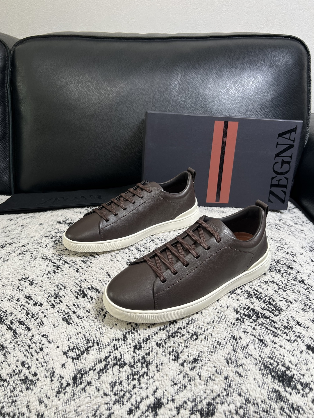 ⚠️只换码不退⚠️   Zegna  高品质  顶级工艺品  杰尼亚  专柜新款原厂配置，意大利进口牛皮面料，进口牛里垫