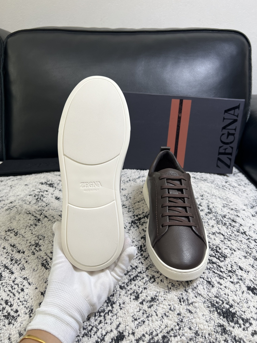 ⚠️只换码不退⚠️   Zegna  高品质  顶级工艺品  杰尼亚  专柜新款原厂配置，意大利进口牛皮面料，进口牛里垫
