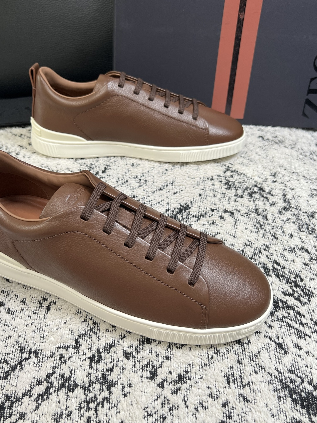⚠️只换码不退⚠️   Zegna  高品质  顶级工艺品  杰尼亚  专柜新款原厂配置，意大利进口牛皮面料，进口牛里垫