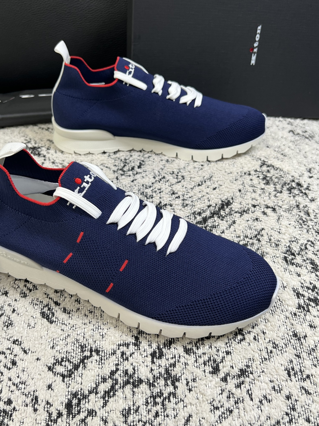 ⚠️只换码不退⚠️    kiton  高品质   顶级工艺品  专柜新品同步，鞋面意大利进口牛皮面料，进口水染牛皮内里