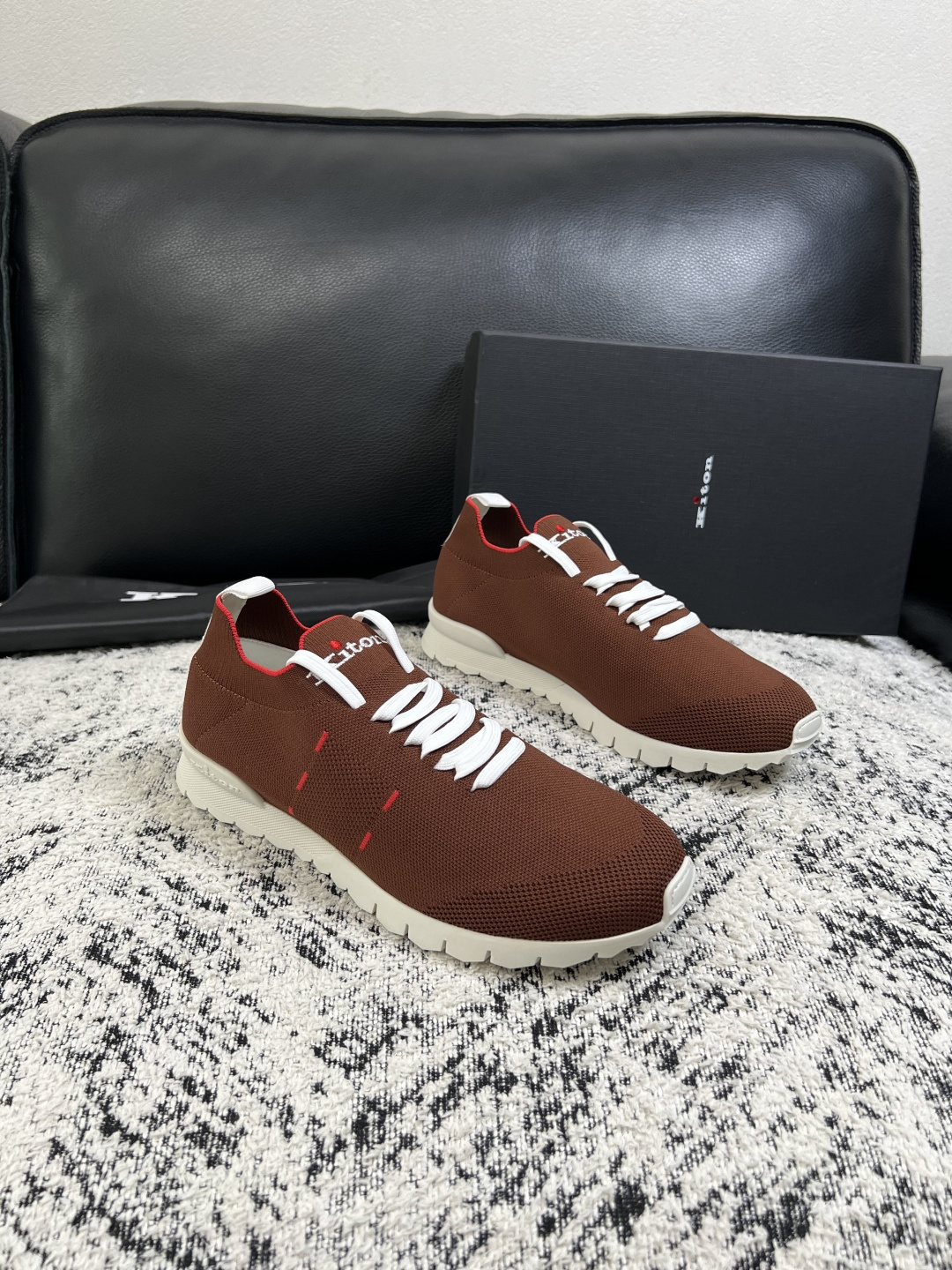 ⚠️只换码不退⚠️ kiton 高品质 顶级工艺品 专柜新品同步,鞋面意大利进口牛皮面料,进口水染牛皮内里 ⚠️只换码不退⚠️ kiton 高品质 顶级工艺品 专柜新品同步,鞋面意大利进口牛皮面料,进口水染牛皮内里