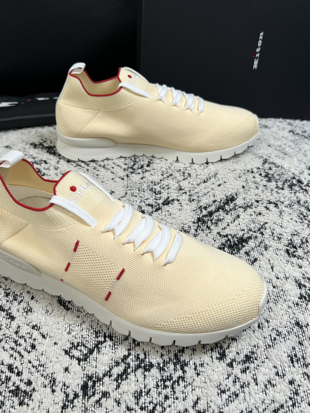 ⚠️只换码不退⚠️    kiton  高品质   顶级工艺品  专柜新品同步，鞋面意大利进口牛皮面料，进口水染牛皮内里