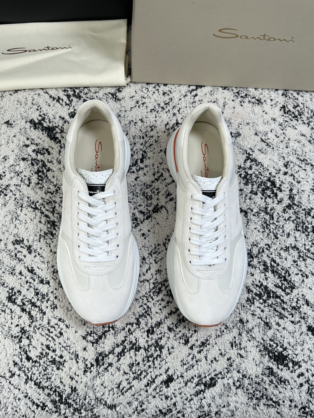 ⚠️只换码不退⚠️    Santoni  高品质    顶级工艺品  圣东尼  专柜新品同步，鞋面意大利进口牛皮拼布面