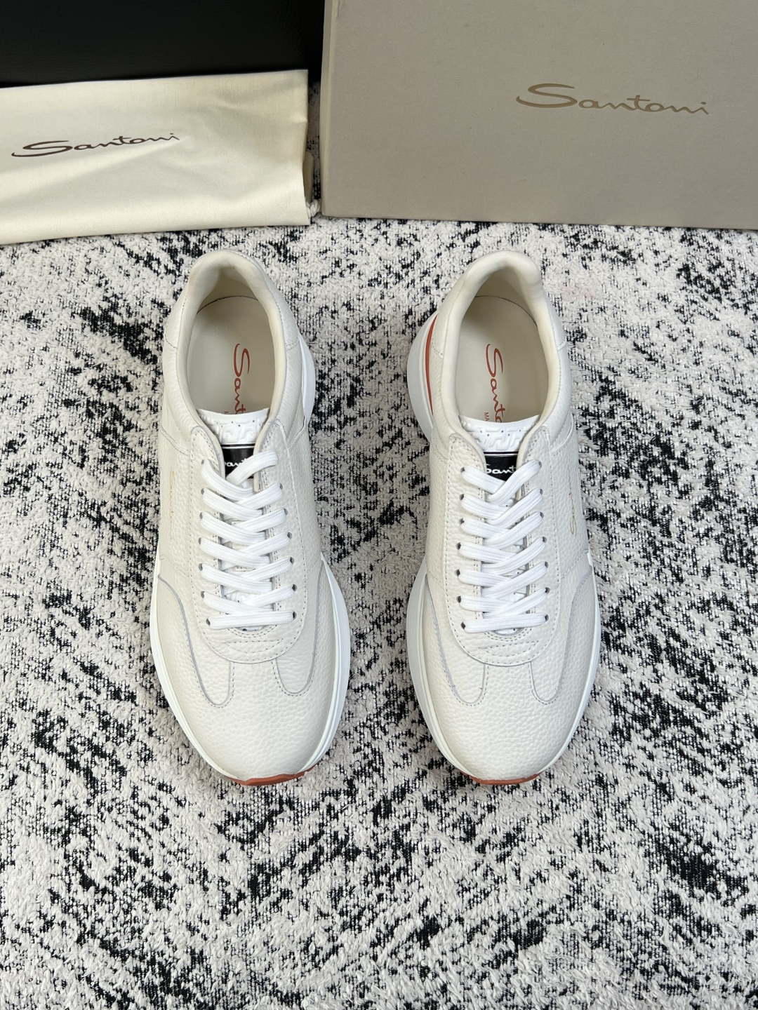 ⚠️只换码不退⚠️    Santoni  高品质    顶级工艺品  圣东尼  专柜新品同步，鞋面意大利进口牛皮拼布面
